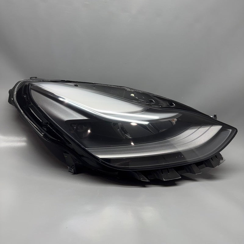 TESLA MODEL 3 Y HEADLIGHT RIGHT PASSENGER 2021 2022 2023 LED OEM 15149