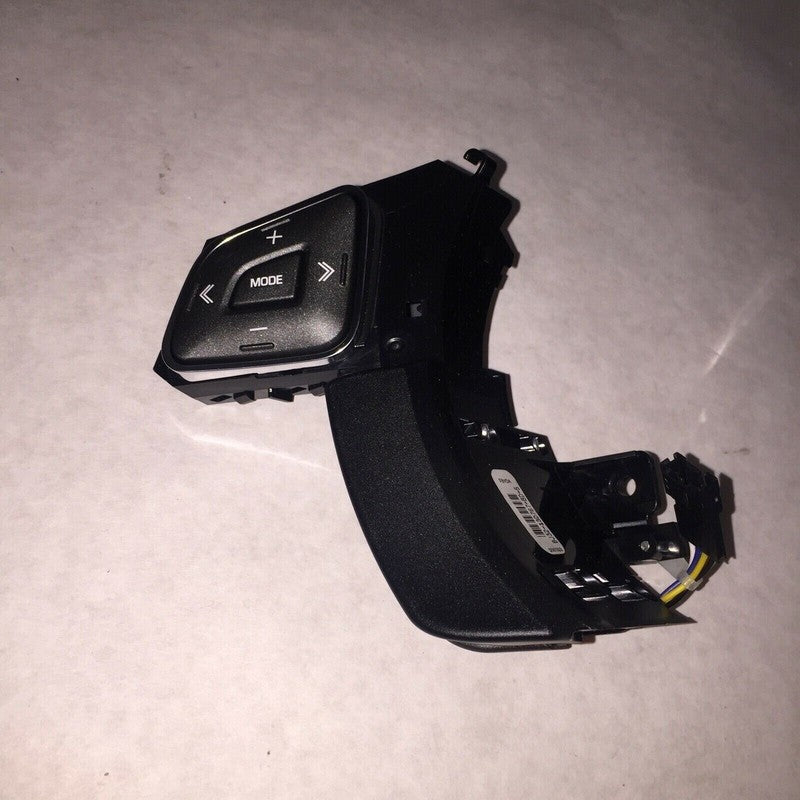 BJ32-13D767-BD-5 RANGE ROVER EVOQUE LEFT STEERING WHEEL CRUISE CONTROL SWITCH 2014 2015 2016 OEM