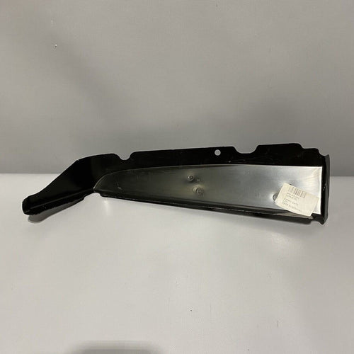 4H0813094 /. 4H0802856B AUDI A8 END PLATE RIGHT REAR 2011 2012 2013 2014 2015 2016 2017 OEM