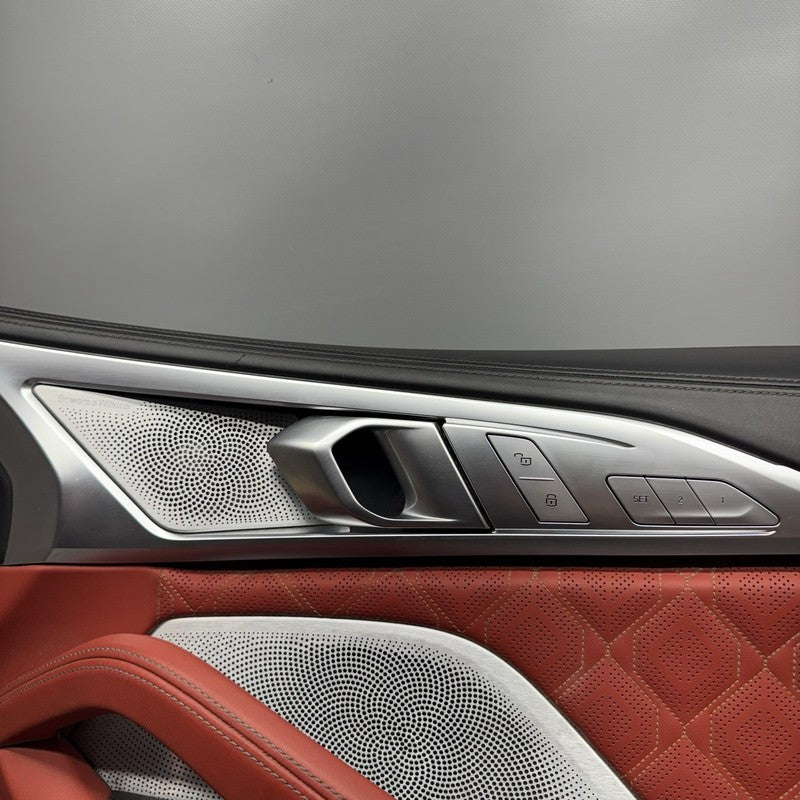 M8 BMW M8 840i M850i DOOR PANEL RIGHT FRONT 2020 2021 2022 2023 2024 OEM