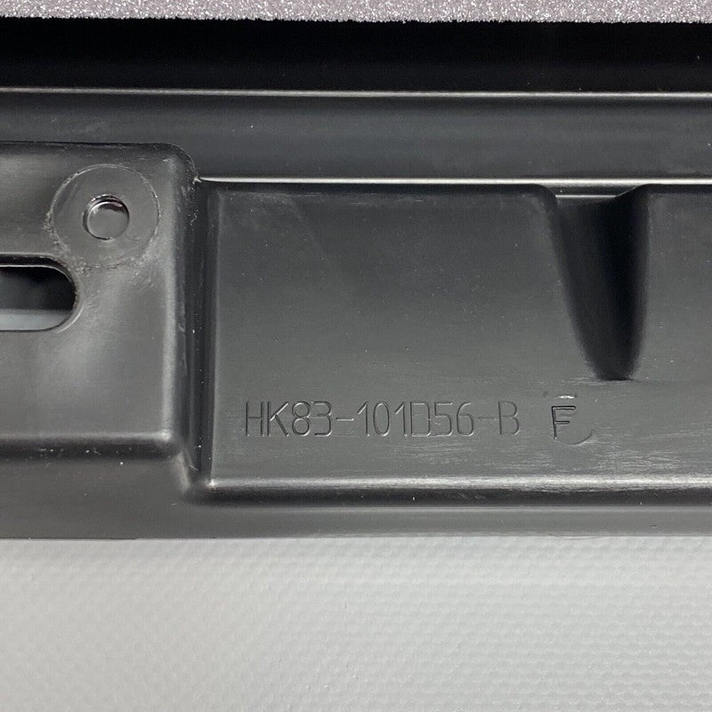 HK83-101D56-B JAGUAR F-PACE ROCKER MOLDING RIGHT HK83-101D56-B 2018 2019 OEM
