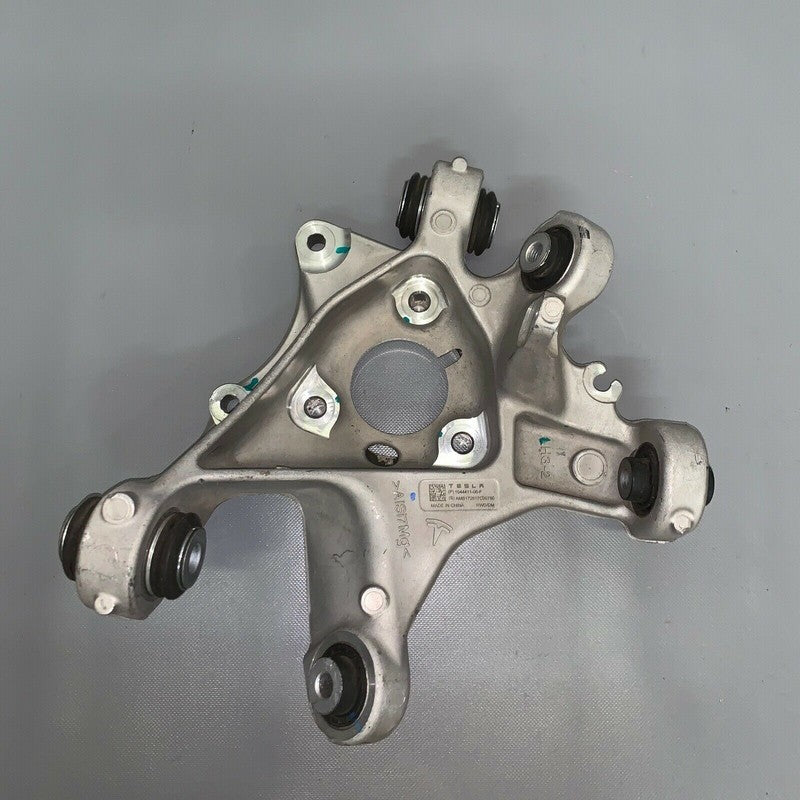 1044411-00-F TESLA MODEL 3 RWD/DM LEFT REAR KNUCKLE 2017 2018 2019 2020 OEM