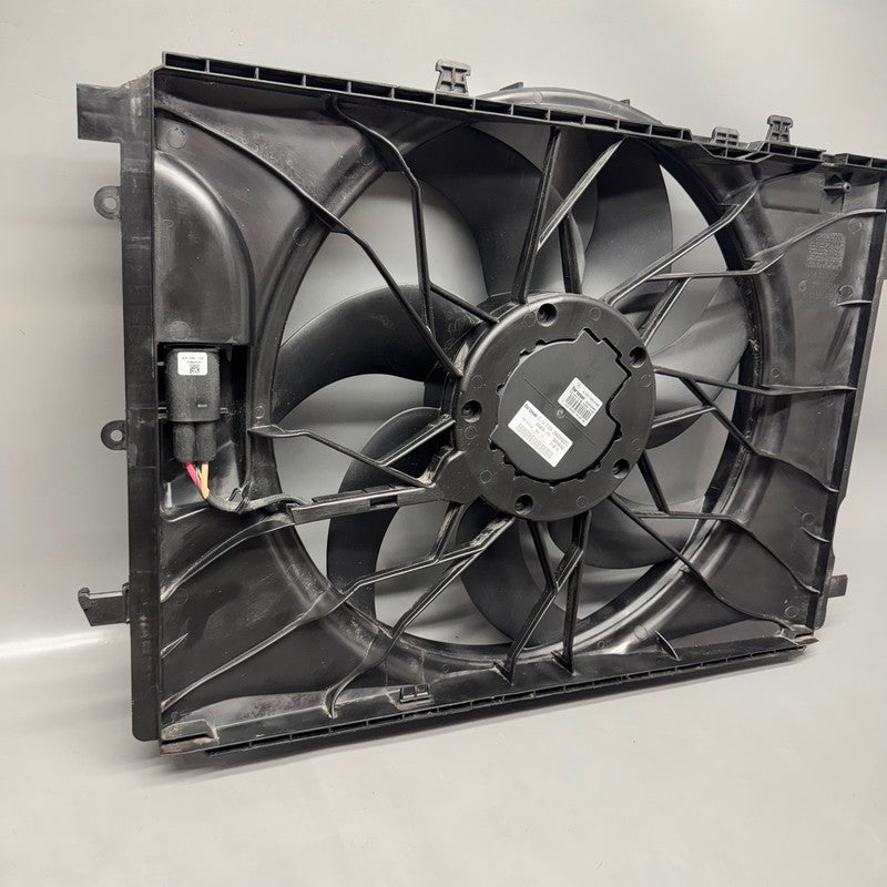 MERCEDES BENZ  CL250 RADIATOR FAN 2012 2013 2014 OEM A2049066802