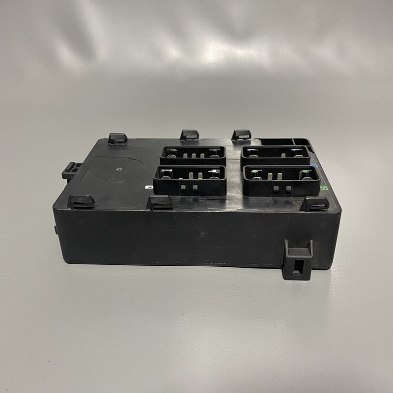 LJE2822BA JAGUAR XK8 FUSEBOX TRUNK 1997 1998 1999 2000 2001 2002 2003 OEM