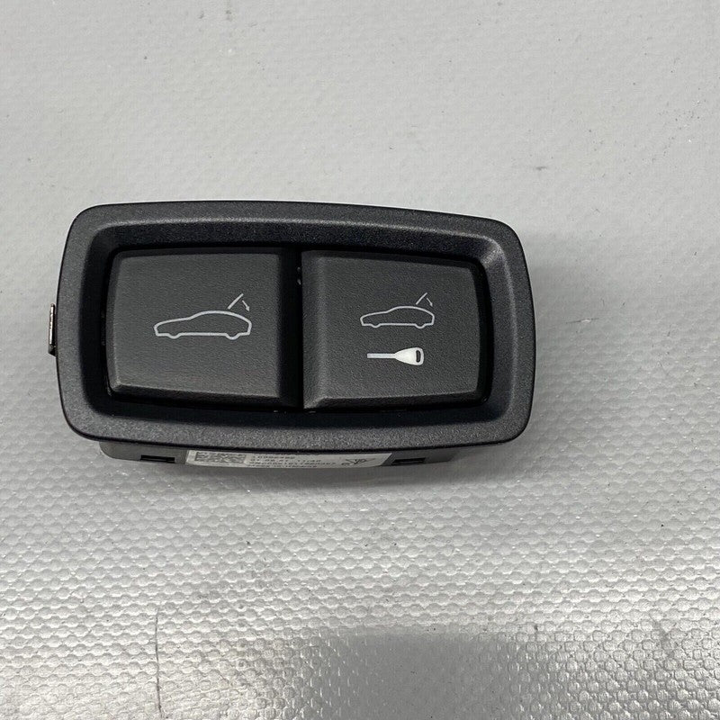 7PP959832J PORSCHE CAYENNE LIFTGATE RELEASE SWITCH 2012 2013 2014 OEM 7PP959832J