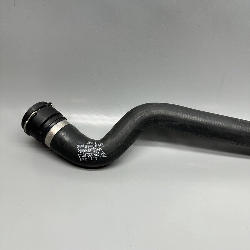 95B122101A PORSCHE MACAN RADIATOR COOLANT HOSE UPPER 2017 18 19 20 21 22 2023 95B122101A