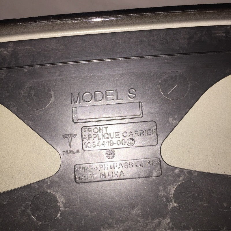 1054419-00-C TESLA MODEL S ROOF GLASS MOULDING APPLIQUE 2016 2017 2018 OEM