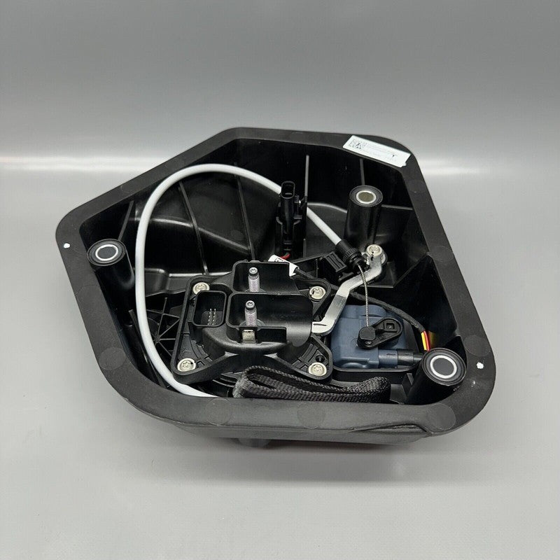1490374-10-E TESLA MODEL Y CHARGER PORT INLET 2020 2021 2022 2023 2024 OEM 1490374-10-E