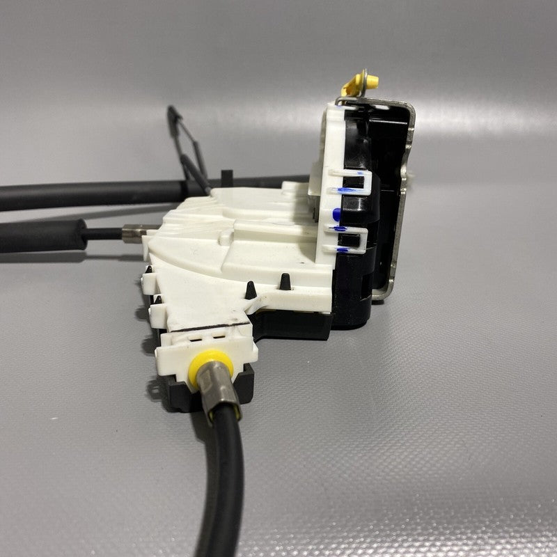 673007276 MASERATI GHIBLI DOOR LOCK ACTUATOR LEFT FRONT 673007276 2014 2015 2016 2017 OEM