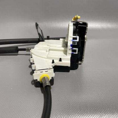 673007276 MASERATI GHIBLI DOOR LOCK ACTUATOR LEFT FRONT 673007276 2014 2015 2016 2017 OEM