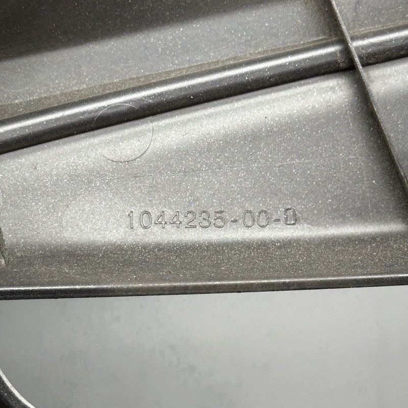 1044235-00-D TESLA MODEL Y WHEEL COVER HUBCAP 19 INCH 2020 2021 2022 2023 OEM 1044235-00-D