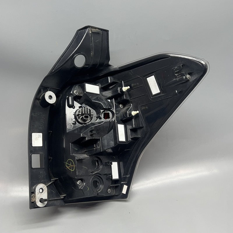 84201-SG150 SUBARU FORESTER TAIL LIGHT LEFT DRIVER 2017 2018 OEM 84201-SG150