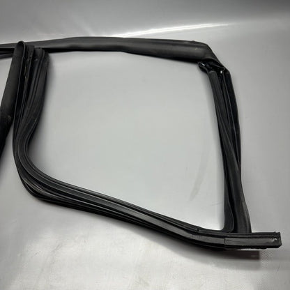 1090511-00-D TESLA MODEL 3 DOOR SEAL LEFT REAR 2017 2018 2019 2020 OEM 1090511-00-D