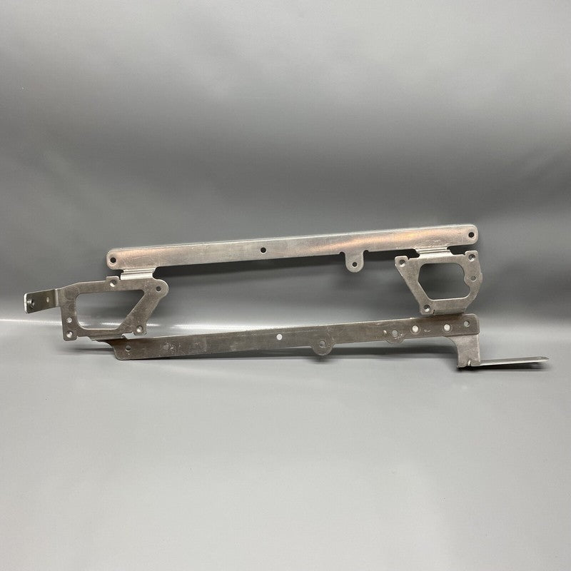 4KE819379G AUDI E-TRON DRIVE MOTOR INVERTER COOLANT LINE BRACKET 2019 2020 2021 2022 2023 