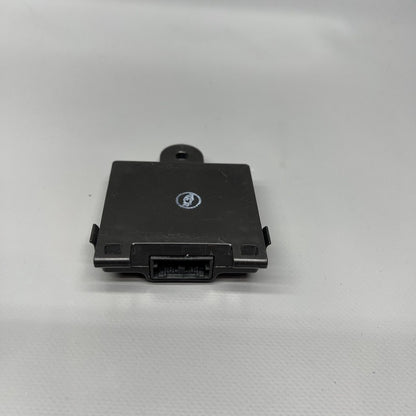 10696551-00-E TESLA MODEL S DOOR HANDLE CONTROL UNIT MODULE FRONT 2016 2017 2018 2019 OEM