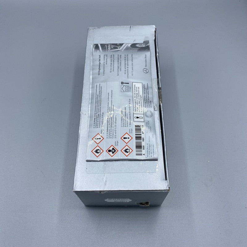 A0009894905 MERCEDES BENZ WINDSHIELD ADHESIVE KIT A0009894905