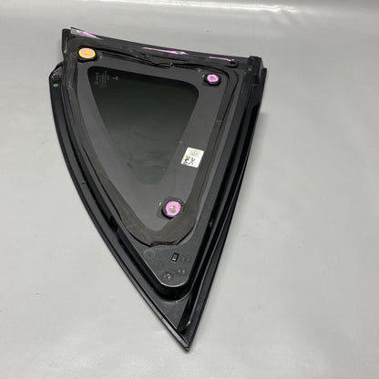1495741-00-E TESLA MODEL Y QUARTER GLASS RIGHT REAR 2020 2021 2022 2023 OEM 1495741-00-E
