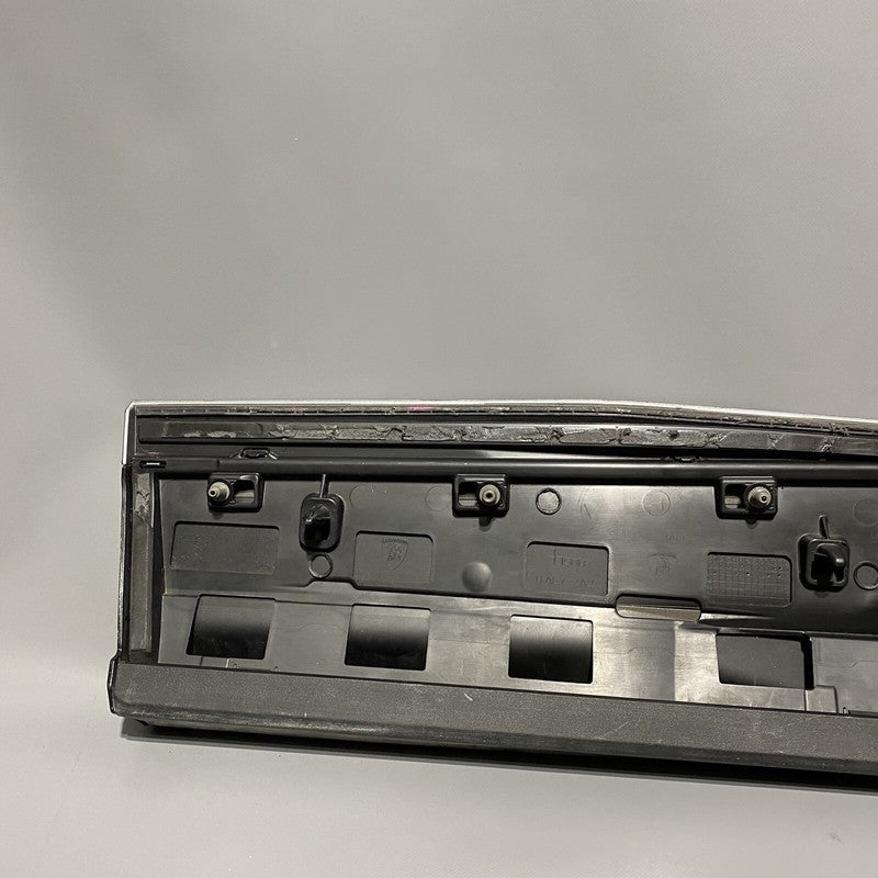 4LM853970 LAMBORHGINI URUS DOOR MOLDING LOWER RIGHT REAR 4ML853970 2018 2019 2020 2021 OEM