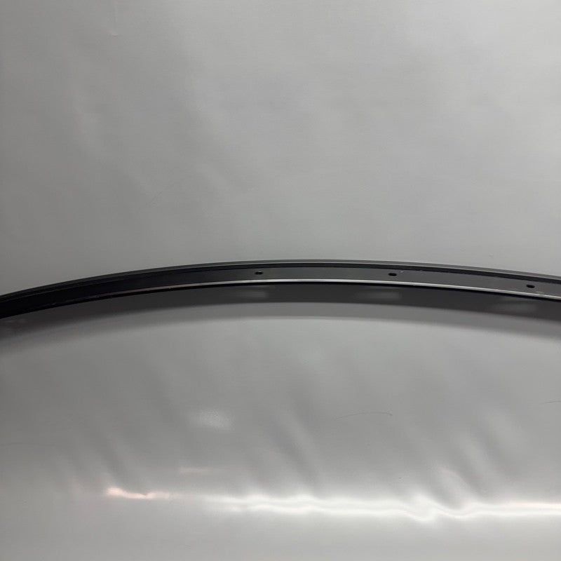 TESLA MODEL Y UPPER BRIGHT TRIM CAP RIGHT 2020 2021 2022 2023 2024 OEM