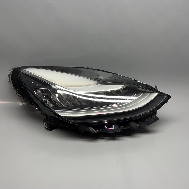 1077372-00-i TESLA MODEL 3 HEADLIGHT RIGHT PASSENGER 2017 2018 2019 2020 LED OEM 1077372-00-i