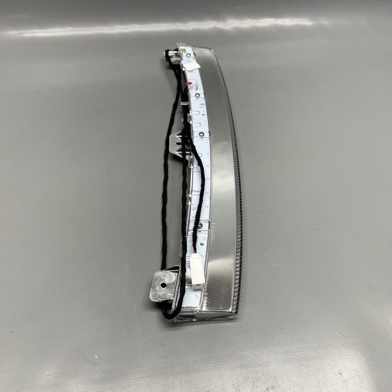 670008130 MASERATI GHIBLI REAR 3RD BRAKE LIGHT 2014 2015 2016 2017 OEM 670008130