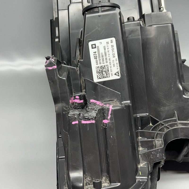 84664074 GMC TERRAIN HEADLIGHT RIGHT PASSENGER XENON 2018 2019 2020 2021 OEM 84664074