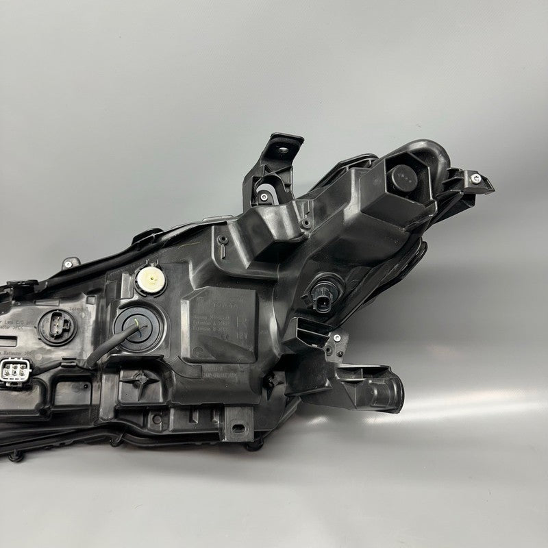TOYOTA CAMRY HEADLIGHT RIGHT PASSENGER 2018 2019 2020 LED OEM