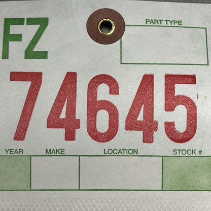 670111580 MASERATI LEVANTE TAILGATE BACKDOOR SPOILER RIGHT 2017 18 19 2020 OEM 670111580