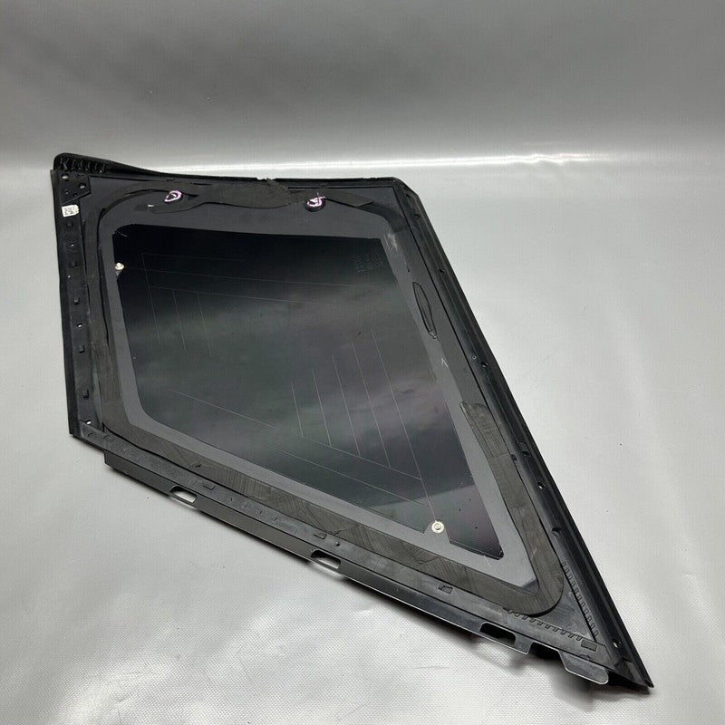 DK62-29601 RANGE ROVER SPORT QUARTER GLASS LEFT REAR 2014 15 16 17 18 19 20 21 2022 OEM