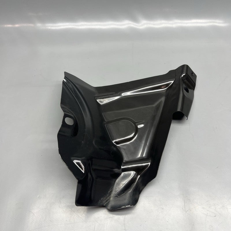 1551937-00-D TESLA MODEL Y LOWER WING BRACKET LEFT REAR 2021 2022 2023 2024 OEM 1551937-00-D