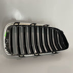 7412323 BMW 528 GRILLE UPPER LEFT 2014 2015 2016 7412323 535 OEM