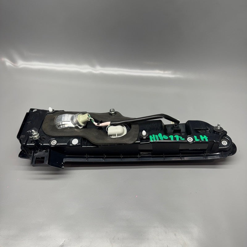 MITSUBISHI OUTLANDER TAIL LIGHT LEFT INNER 2022 2023 2024 OEM