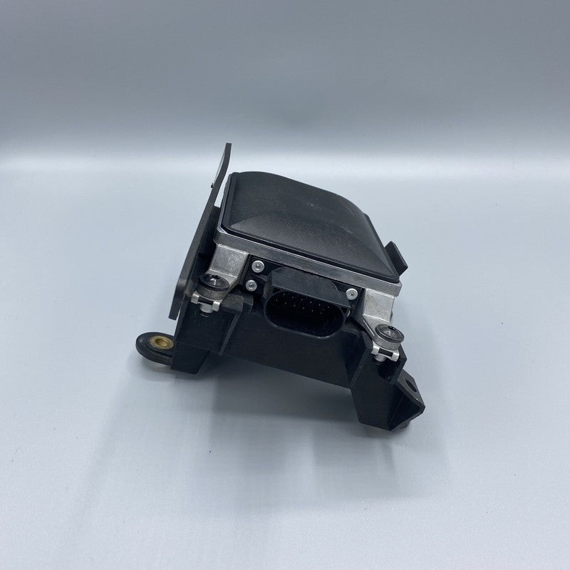 8T0907568B AUDI Q5 BLIND SPOT RADAR SENSOR A5 S5 8T0907568B 2013 2014 2015 2016 0EM