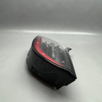 TESLA MODEL Y TAIL LIGHT RIGHT PASSENGER 2020 2021 2022 2023 2024 OEM