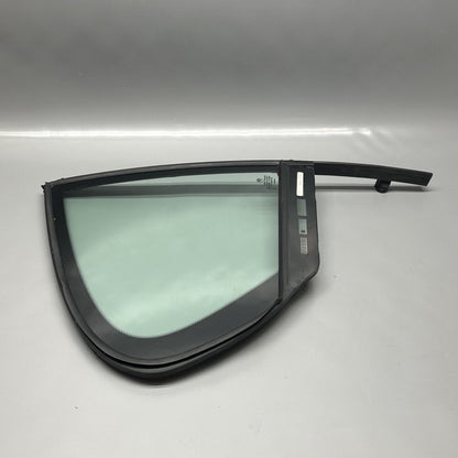 7384218 BMW 740 QUARTER GLASS RIGHT REAR 2016 2017 2018 2019 OEM 7384218