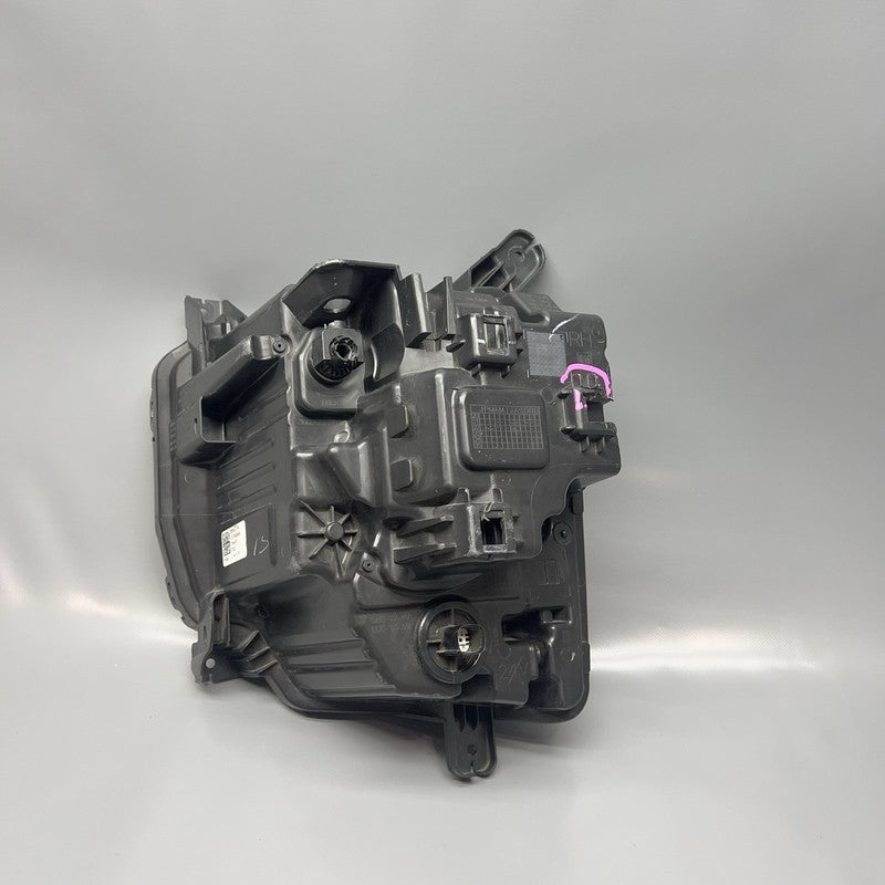 85596374 CHEVY TRAVERSE HEADLIGHT RIGHT PASSENGER 2022 2023 2024 OEM 85596374