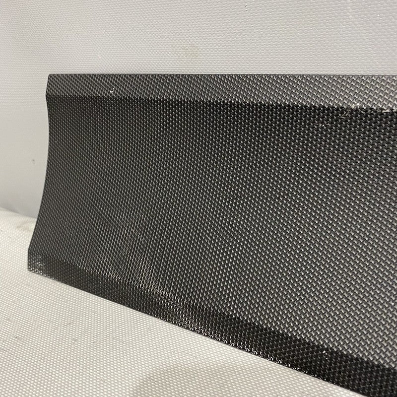 95B837890F PORSCHE MACAN DOOR MOLDING RIGHT REAR 95B837890F OEM 2013 2014 2015 2016