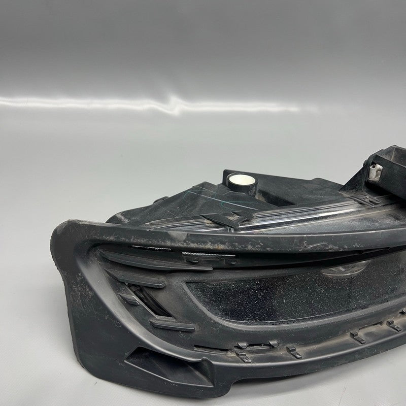 CHRYSLER 300 FOG LIGHT LEFT DRIVER 2015 2016 2017 2018 OEM 9403949