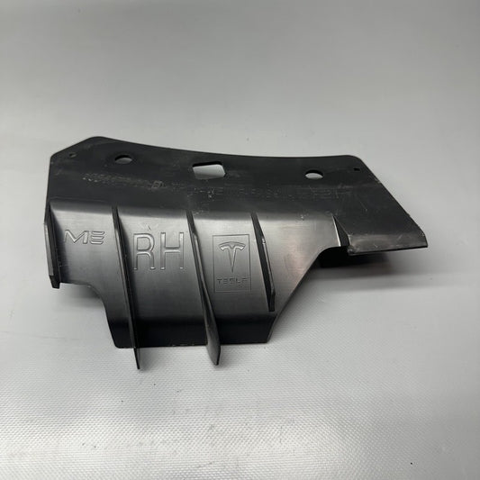 1084170-00-B TESLA MODEL 3 BUMPER BRACKET RIGHT CENTER UPPER 2017 2018 2019 2020 OEM 