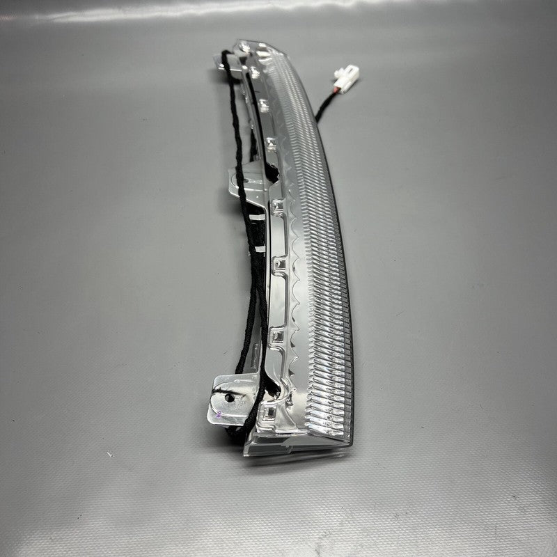 670008130 MASERATI GHIBLI REAR 3RD BRAKE LIGHT 2014 2015 2016 2017 OEM 670008130