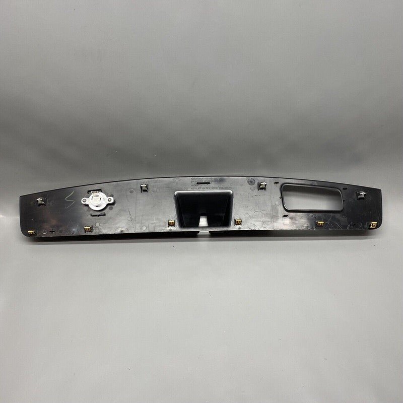 1037897-00-E TESLA MODEL X LIFTGATE TRIM MOLDING LOWER 2016 2017 2018 19 2020 OEM 1037897-00