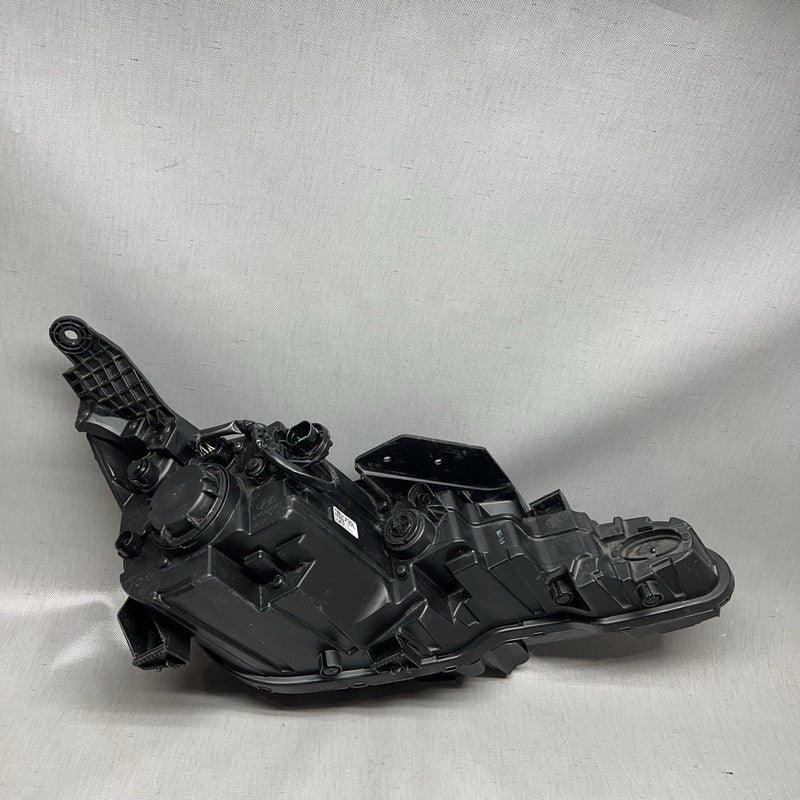 HYUNDAI ELANTRA HEADLIGHT LEFT DRIVER 2019 2020 HALOGEN OEM