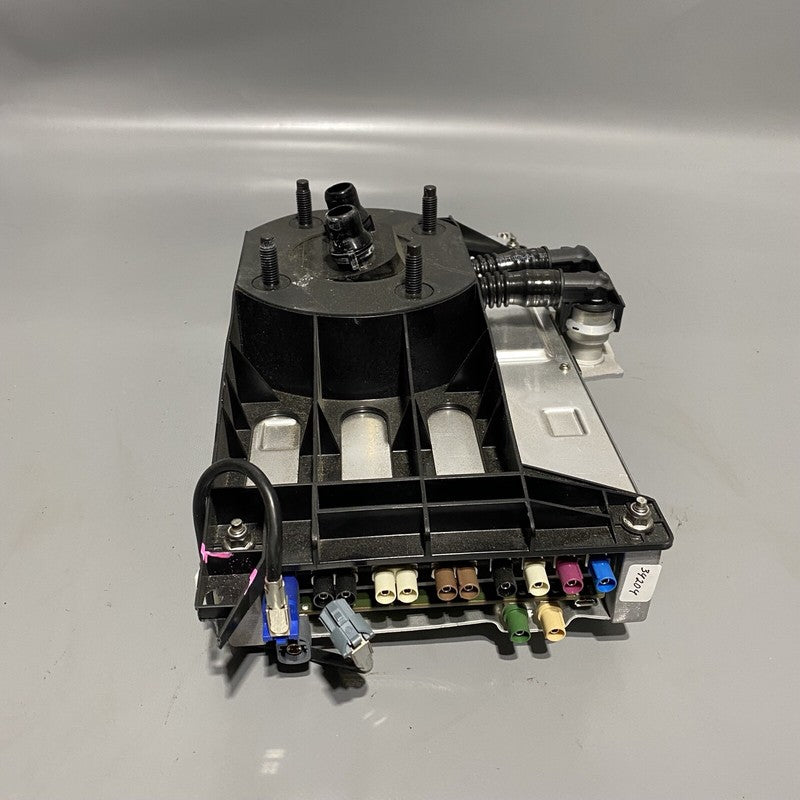 1098058-00-K TESLA MODEL 3 AUTO PILOT MEDIA CONTROL MODULE ECU COMPUTER 2017 2018 2019 2020