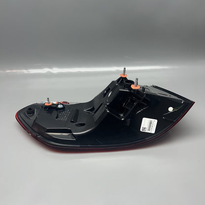 A1679066601 MERCEDES BENZ GLS580 TAIL LIGHT RIGHT PASSENGER GLS450 2020 2021 2022 2023 OEM