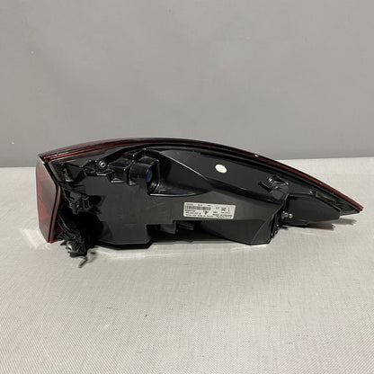 7P5945207D PORSCHE CAYENNE TAIL LIGHT LEFT DRIVER 7P5945207D OEM LED 2015 2016 