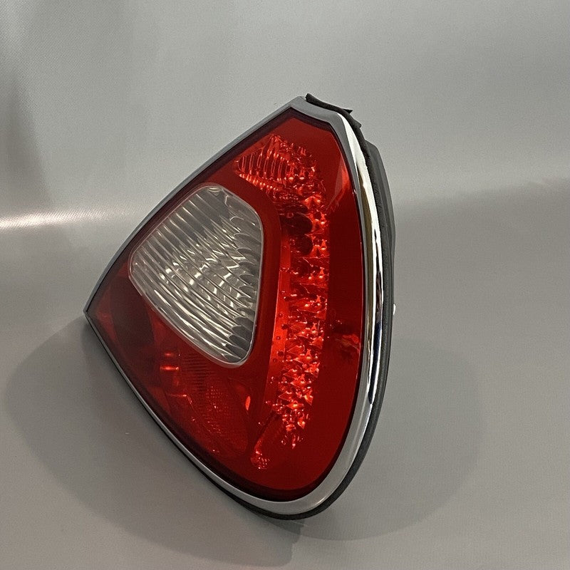 XJ8 JAGUAR XJ8 XJR TAIL LIGHT RIGHT PASENGER 2004 2005 2006 2007 2008 OEM