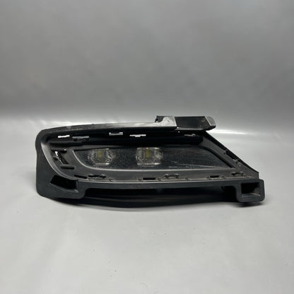 9403949 CHRYSLER 300 FOG LIGHT LEFT DRIVER 2015 2016 2017 2018 OEM 9403949