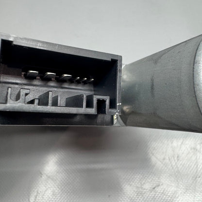 BMW 330 M340 DOOR WINDOW MOTOR RIGHT REAR 2019 2020 2021 2022 2023 202