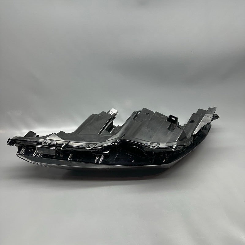 TOYOTA CAMRY HEADLIGHT RIGHT PASSENGER 2018 2019 2020 LED OEM