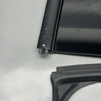 1495740-00-E TESLA MODEL Y QUARTER GLASS LEFT REAR 2020 2021 2022 2023 OEM 1495740-00-E